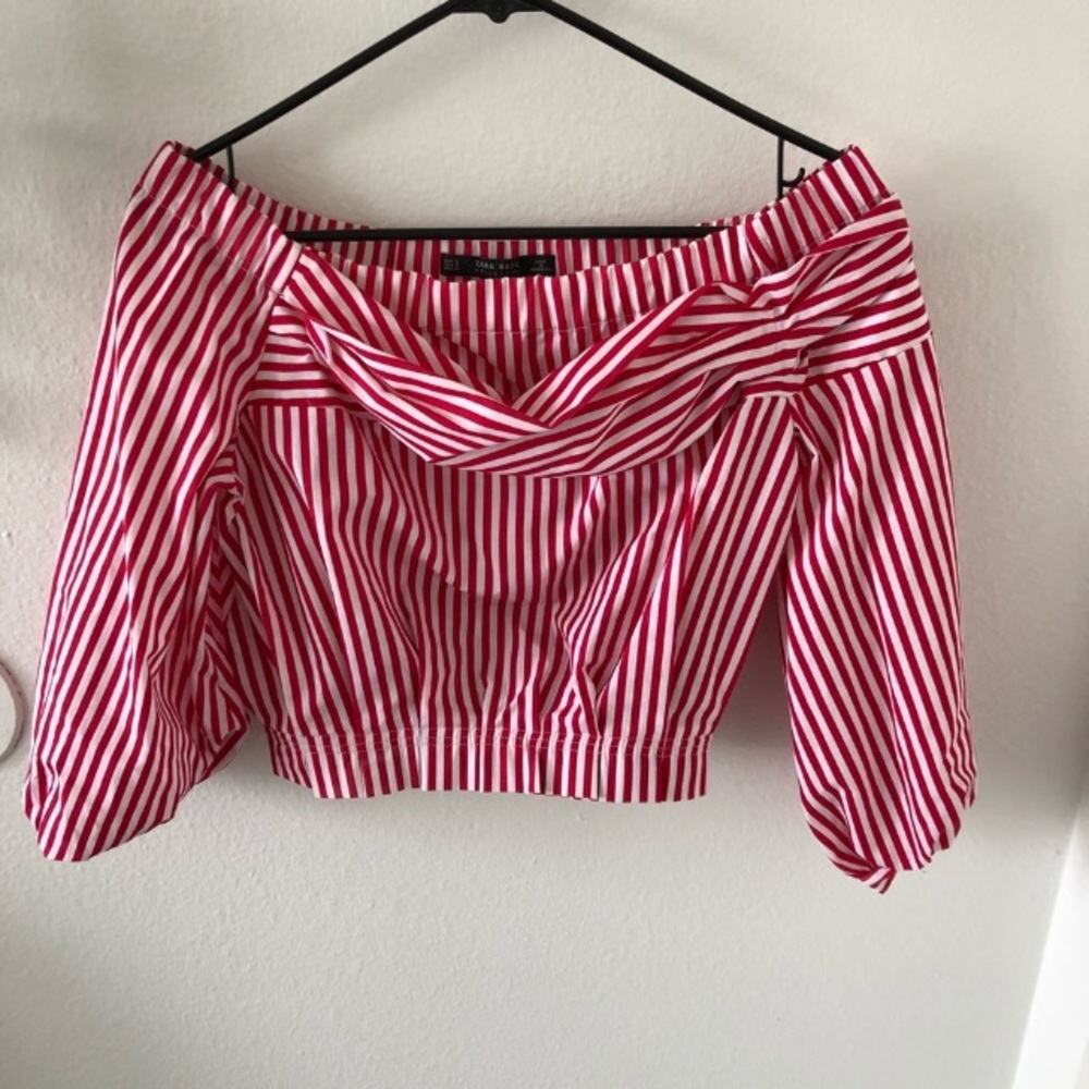 ZARA Off-Shoulder Top
